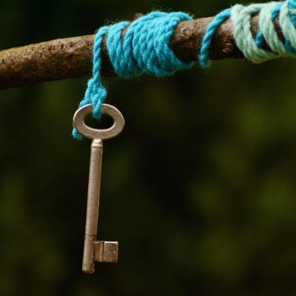 key, cord, symbol, symbolism, node, pull together, connect, family law, together, key, key, key, key, key, connect