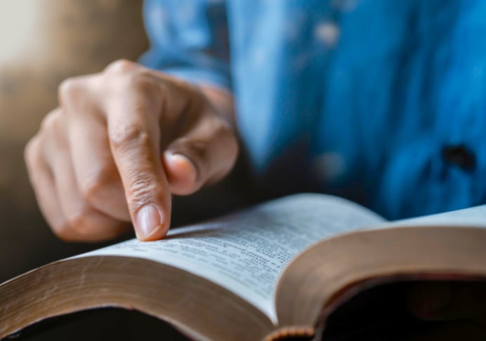 Cómo estudiar la Biblia para transformar tu vida