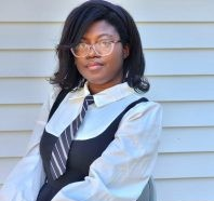 De’Jeanay Lewis