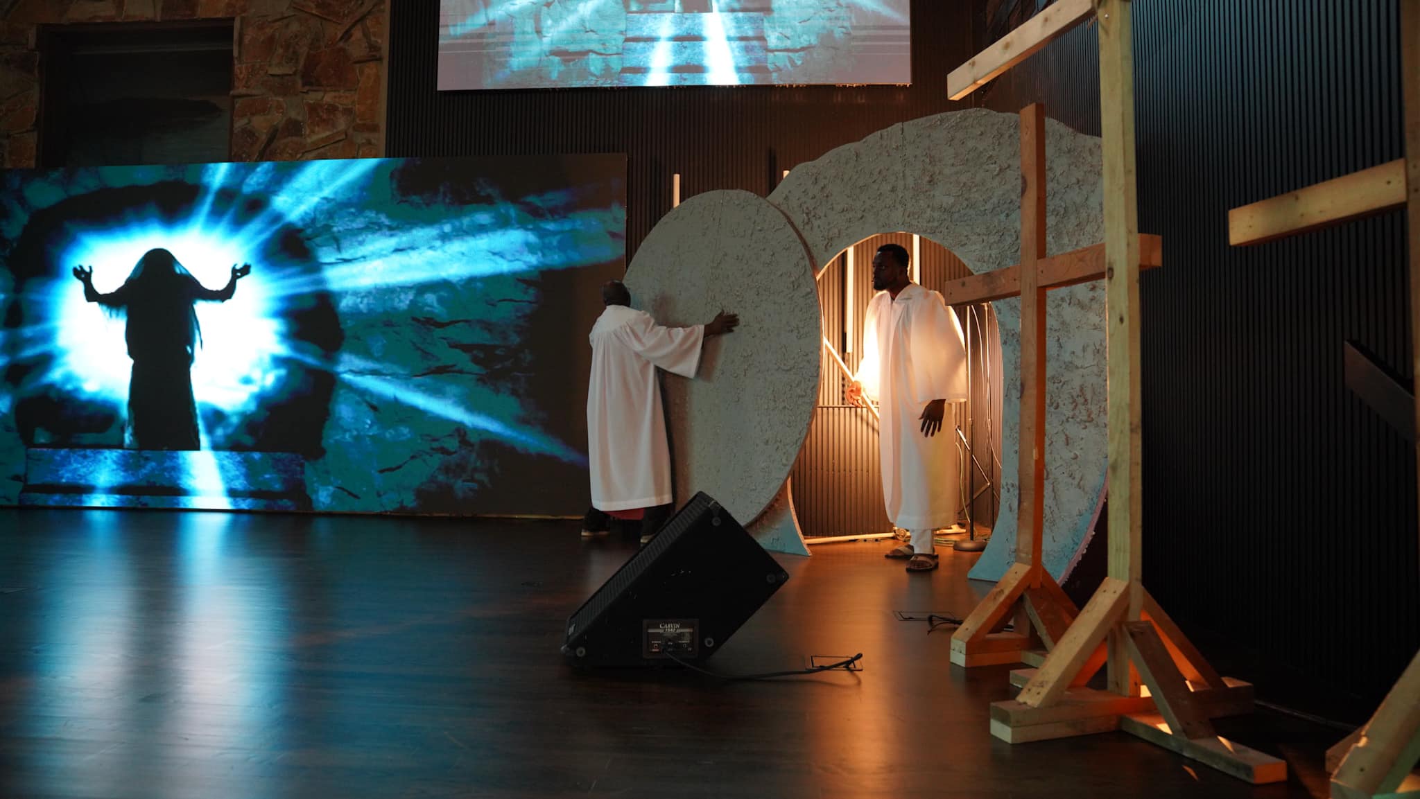 Chicago Church Attracts Hundreds With ‘Passion of Christ’ Event