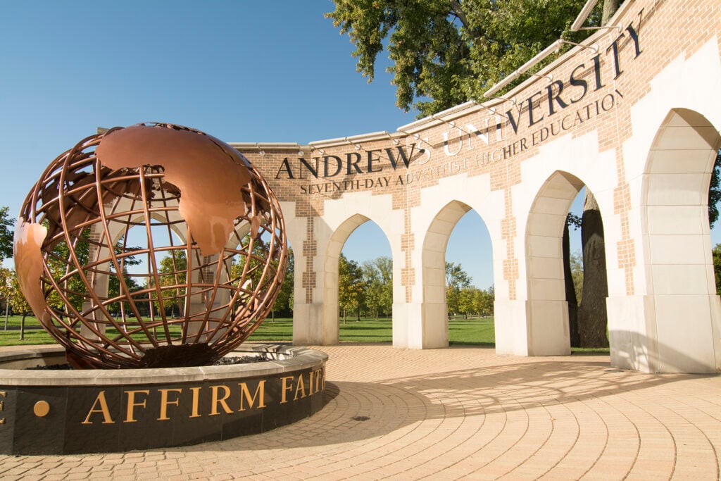Andrews University Attends Inaugural Global Student Research Conference