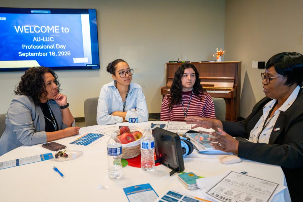 Lake Union Education Leaders Mentor Andrews Teaching Students
