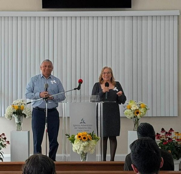 Detroit Hispanic Church Marks New Chapter