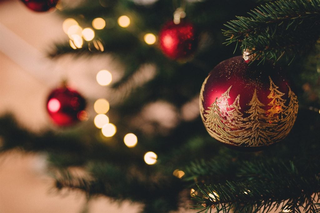 Christmas Food Boxes Brings Cheer to Families