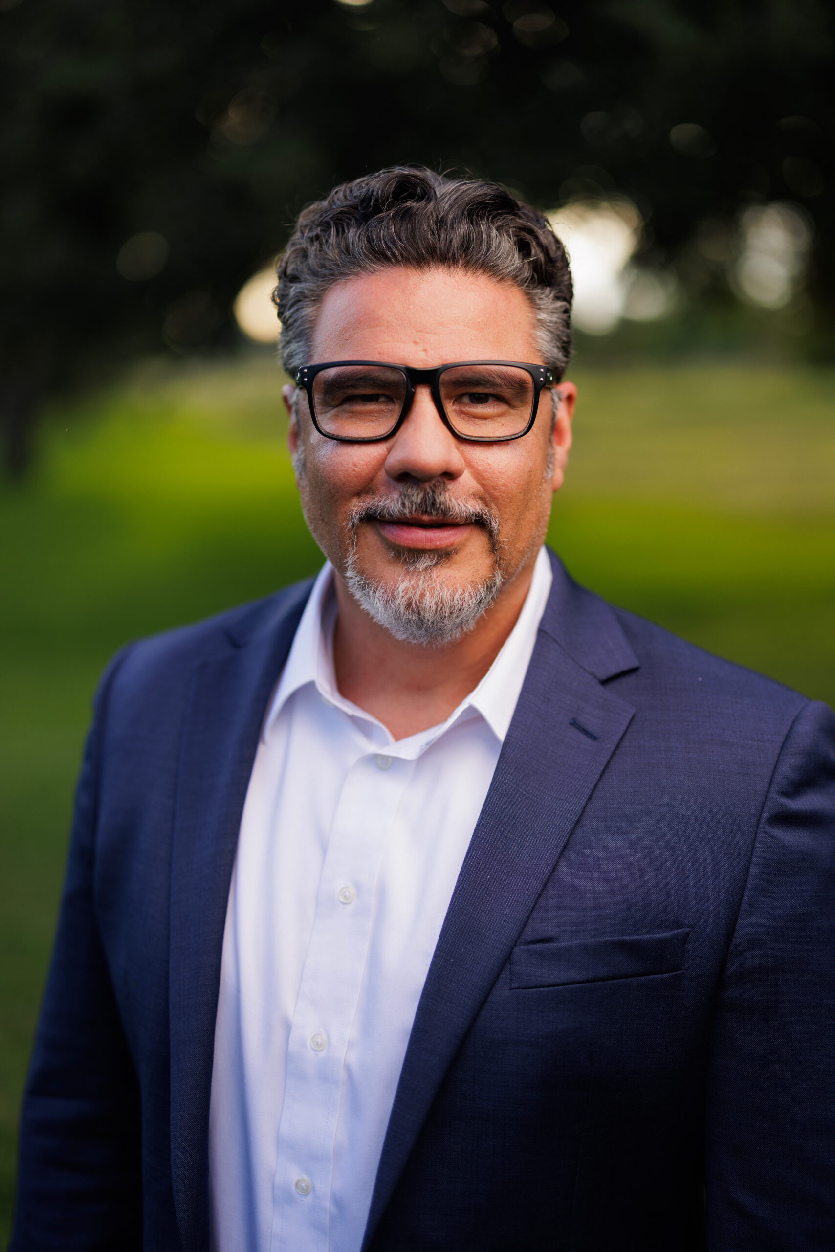 Photo of Pastor Cesar Gonzalez