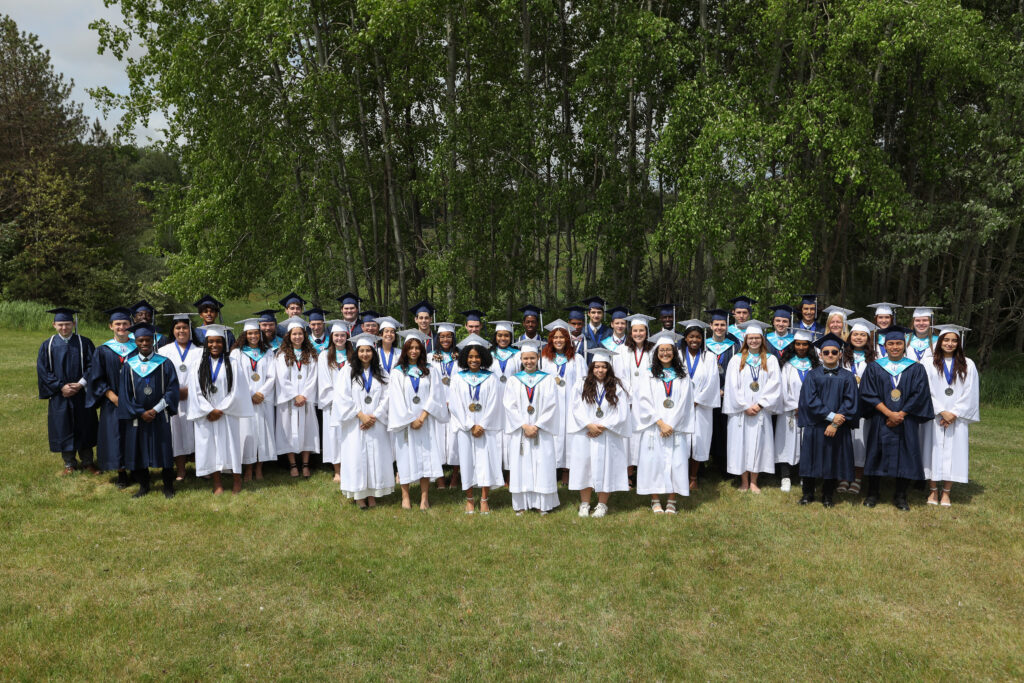 47 Graduate from Great Lakes Adventist Academy