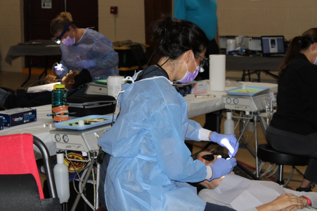 Niles Free Annual Clinic with AMEN