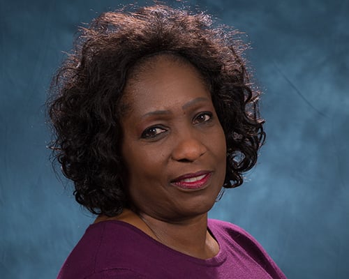 Lynette  Montoute