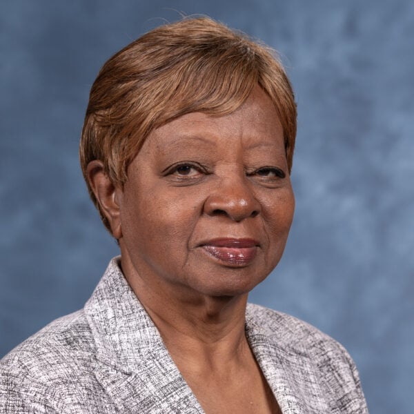 Deloris  Bailey