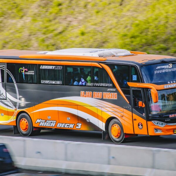 The People on the Bus