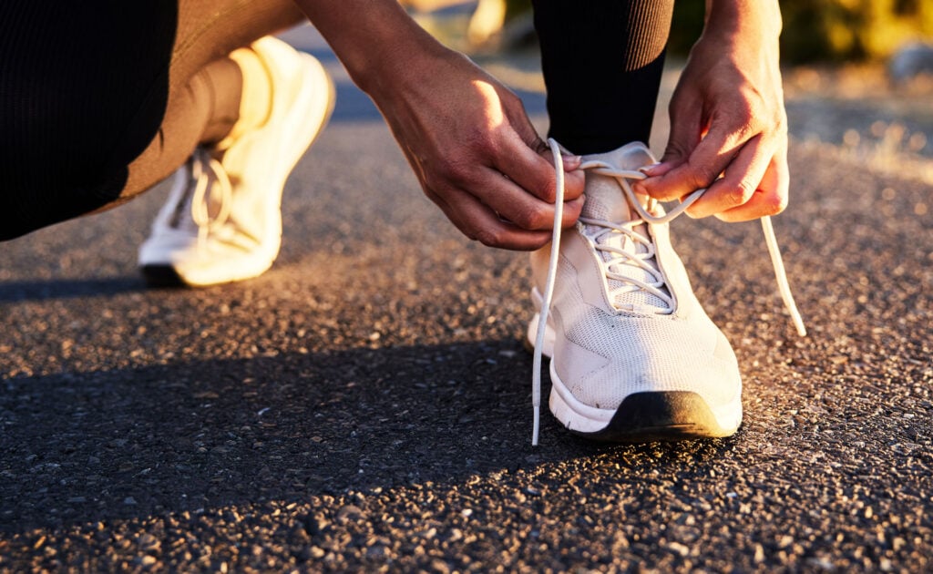 The Art of Retying your Shoelaces