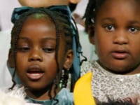 Hark The Herald Angels Sing (LIVE Short Performance)