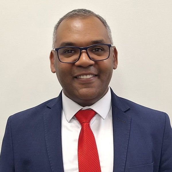 Pr. Valdeir Souza