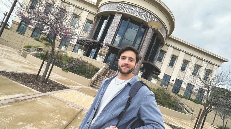 Beyond Textbooks:  Students Find Foundation, Transformation at La Sierra