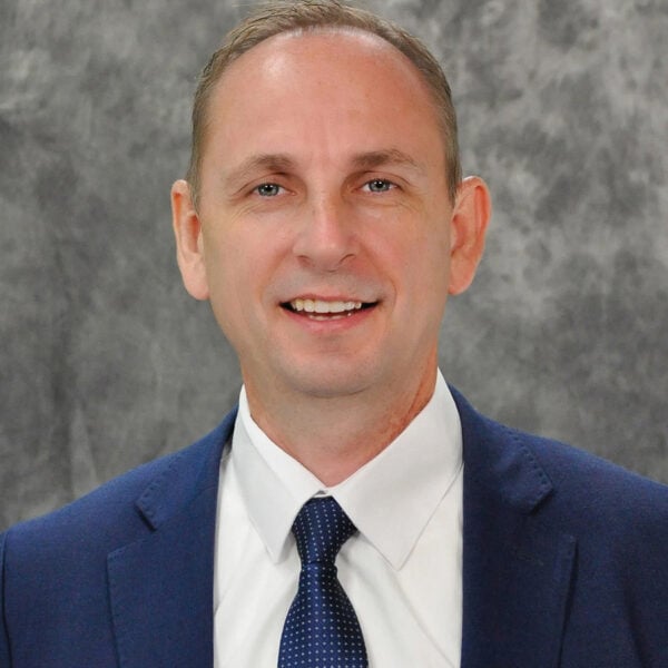 Kamil Metz Appointed Director of Literature Ministries 