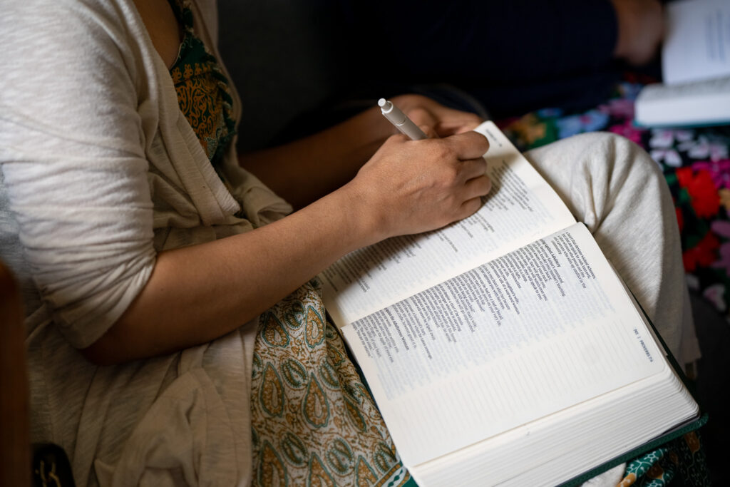 5 Bible Study Tips