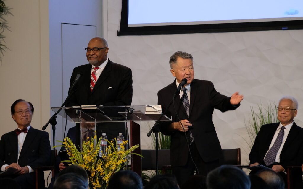 NAD Chinese Church Camp Meeting Invites Attendees to Turn Their Eyes Upon Jesus
