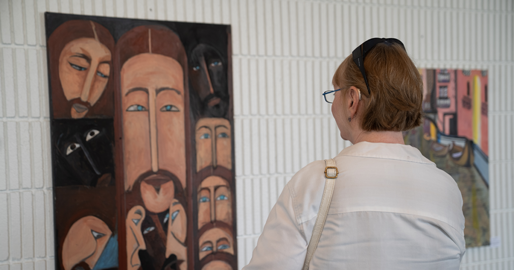 Hollywood Church Partners With Studio 526 to Host “We Are the Light” Art Gallery