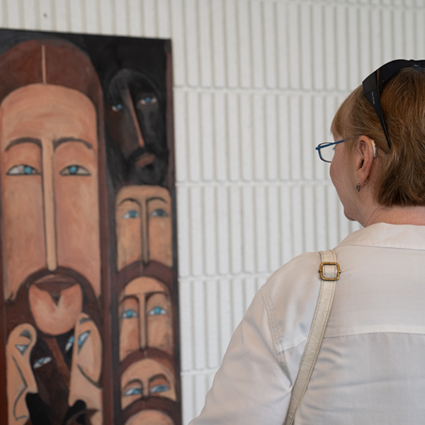 Hollywood Church Partners With Studio 526 to Host “We Are the Light” Art Gallery
