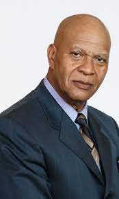 E. Earl Blackwell